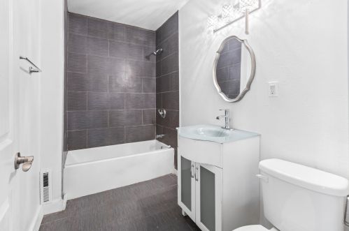 1225 31, Milwaukee WI 53208-2941 exterior