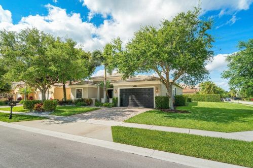 8065 Ferentino Pass, Delray Beach, FL 33446-9584