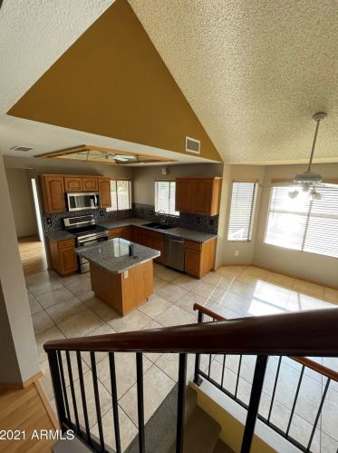 18194 59 Ln, Glendale AZ  85301-7805 exterior