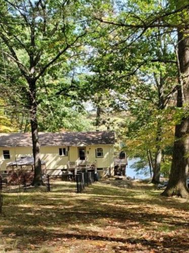 24 White Mountain Hwy, Milton, NH 03851-4904