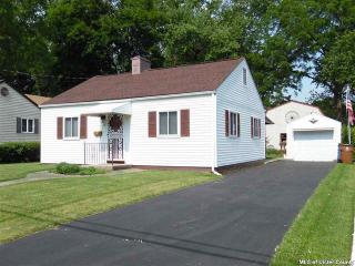 54 Millers Ln, Kingston, NY 12401-4428