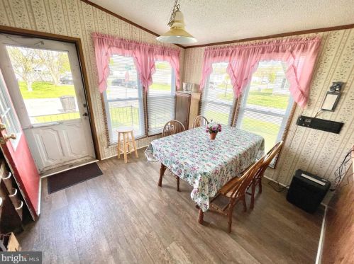 209 Persimmon Cir, Dover DE  19901-2535 exterior