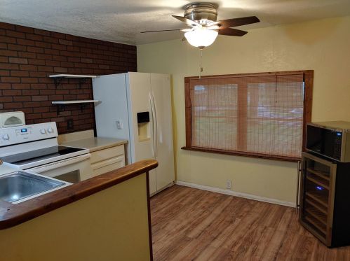 16225 59th St, Ocklawaha FL  32179-2932 exterior