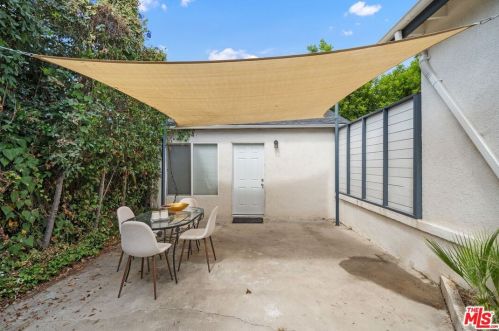 4841 Tyrone Ave, Van Nuys CA 91401-5126 exterior