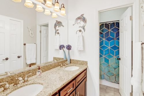 9247 Brown Rd, Elk Grove CA  95624-3917 exterior