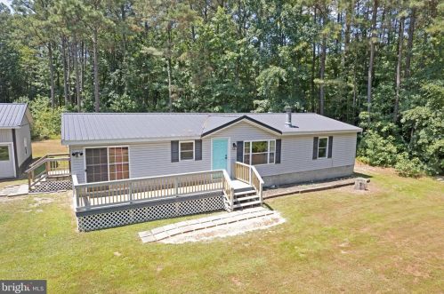 11684 Adamsville Rd, Farmington, DE 19950-4204