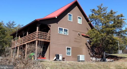 7552 Mountain View Dr, Pogue, PA 17264-8281