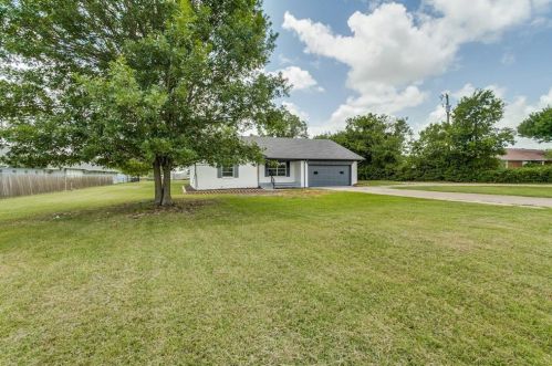 925 Lucas Rd, Allen TX  75002-7451 exterior