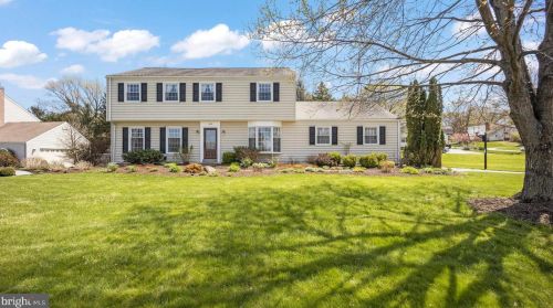 470 Churchill Dr, Berwyn, PA 19312-1104