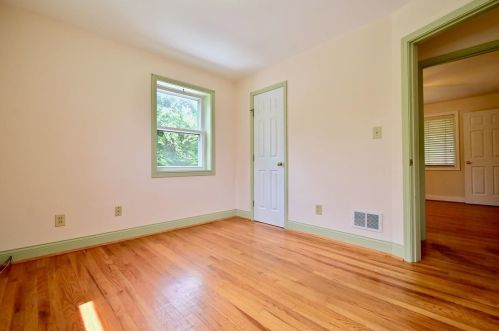 3 Utz Dr, Florence KY  41042-1538 exterior