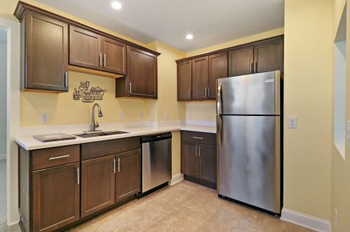 4026 7 Ave, Kenosha WI 53140-5534 exterior