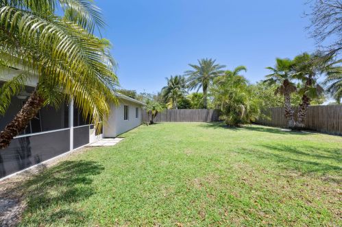 1314 Elmbank Way, West Palm Beach FL  33411-4001 exterior