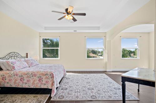 4120 Artesa Dr, Boynton Beach FL  33436-2628 exterior