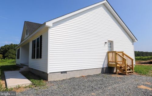 13873 Mile Stretch Rd, Farmington, DE 19950-4678