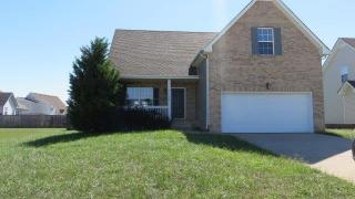 1562 Autumn Dr, Clarksville, TN 37042-1709