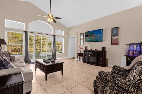 11276 Cypress Leaf Dr, Orlando, FL 32825-5867