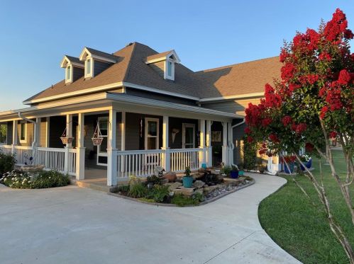 4011 Shiloh Rd, Midlothian, TX 76065-4540