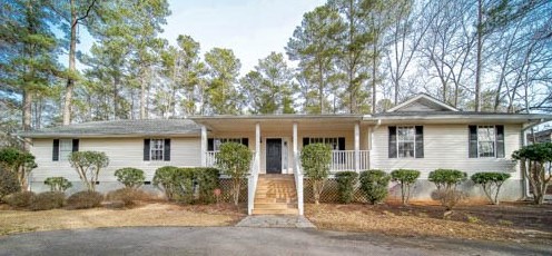 1834 Birch Dr, North Augusta, SC 29860-8439