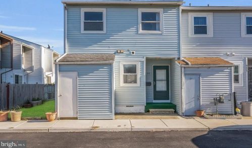 329 Hampshire Dr, Atlantic City, NJ 08406-1021