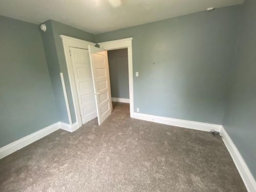 589 Spruce Ave, Hermitage PA  16146-4013 exterior