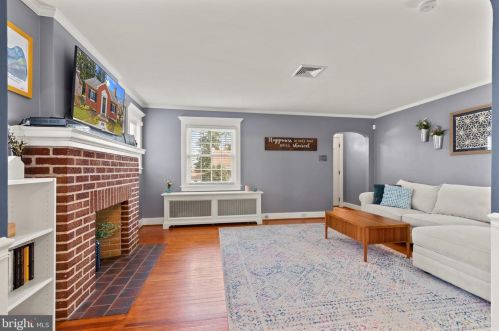 106 Roselle Ave, Lancaster PA  17603-6672 exterior