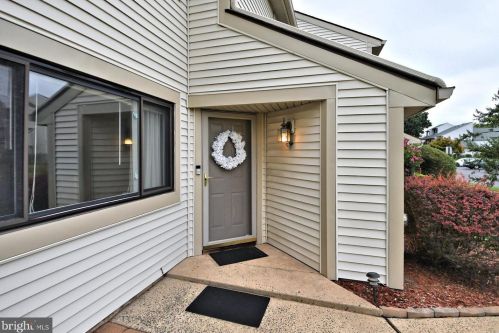 602 Bunker Hill Rd, Harleysville, PA 19438-3912