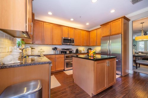 2413 Kilgore St, Orlando, FL 32803-6118