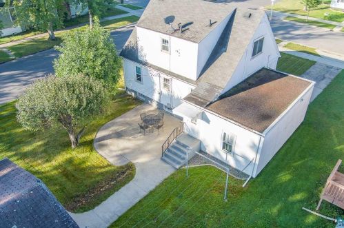 2532 4 Ave, Hibbing MN  55746-2249 exterior