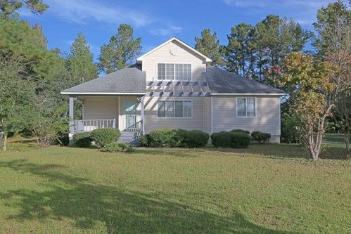 1891 Goward Rd, Alcolu, SC 29001-9349