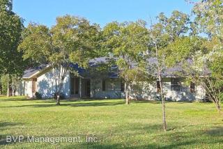 714 Rosemary Dr, Bryan TX  77802-4333 exterior