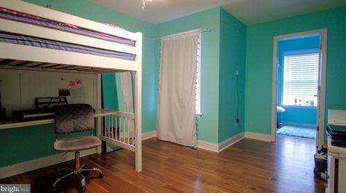 3566 Muirwood Dr, Newtown Square PA  19073 exterior