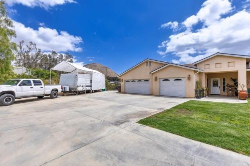 22531 Lost Rd, Wildomar CA 92595-8392 exterior
