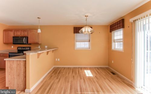 3200 Jonagold Dr, Harrisburg PA 17110-9128 exterior