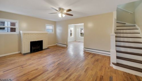 35 Laventhal Ave, Irvington NJ  07111-2841 exterior