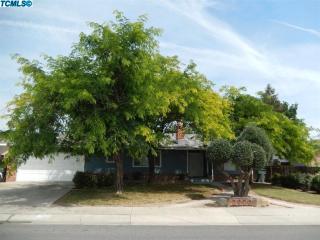 2920 Martin St, Visalia, CA 93277-7707