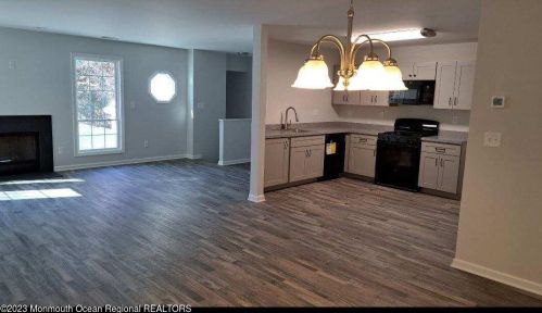 377 Yorkshire Pl, Morganville NJ  07751-1749 exterior