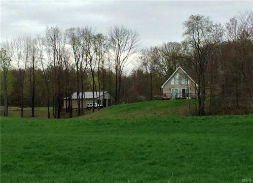 250 Bremm Rd, Smartville, NY 13083-3126
