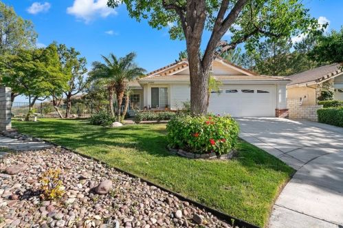25802 Anderson Ln, Santa Clarita, CA 91381-1224