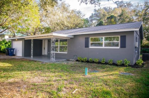 1946 35th Ave, Vero Beach, FL 32960-2533