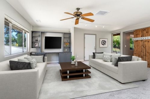 856 Sunset Dr, Redlands CA  92373-6938 exterior