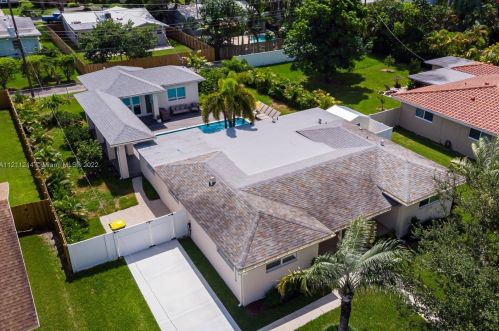 235 6th St, Dania Beach FL  33004-4147 exterior