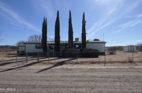1989 Vista Dr, Mescal, AZ 85602-8203