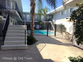 380-436 2nd St, Tustin CA  92780-3704 exterior