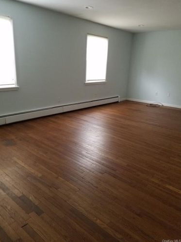 5 Royce St, Monticello, NY 12701-2015