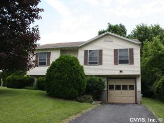 91 Woodgate Rd, Chittenango, NY 13037-1024