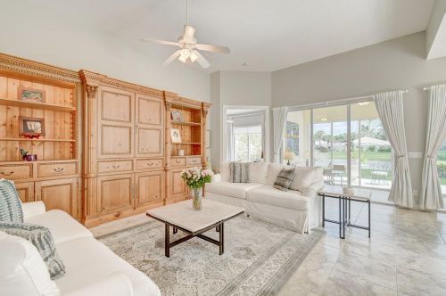 8049 Nevis Pl, West Palm Beach, FL 33414-3449