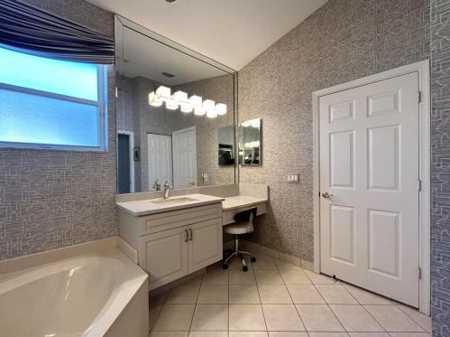 121 Lawton Rd, Fort Pierce FL  34986-2608 exterior