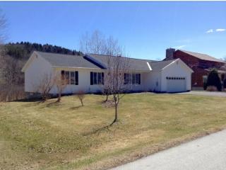16 Greenview Dr, Woodford, VT 05201-2302