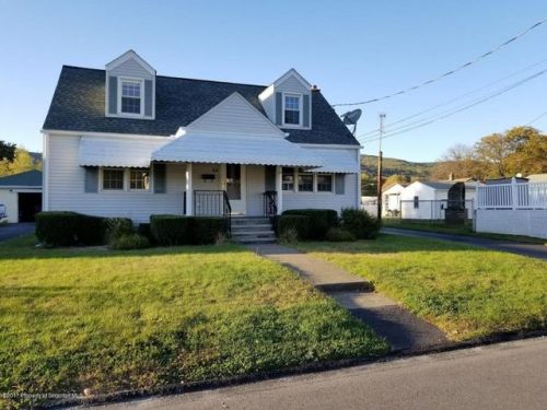 55 Warsaw St, Pittston, PA 18643-1528