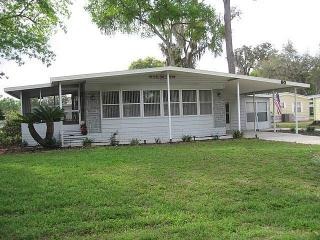 80 Bobwhite Rd, Wildwood, FL 34785-9009
